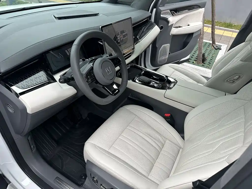 ZEEKR EXTREME KRYPTON 009