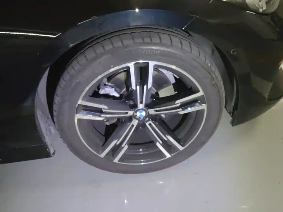 BMW 3 Series — миниатюра 6
