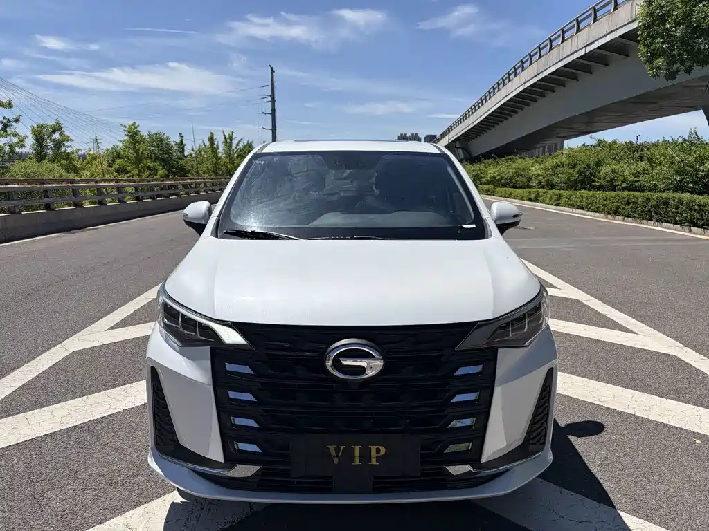 GAC Motor Trumpchi M6 — миниатюра 2