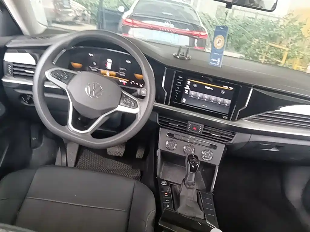 Volkswagen Passat — миниатюра 10