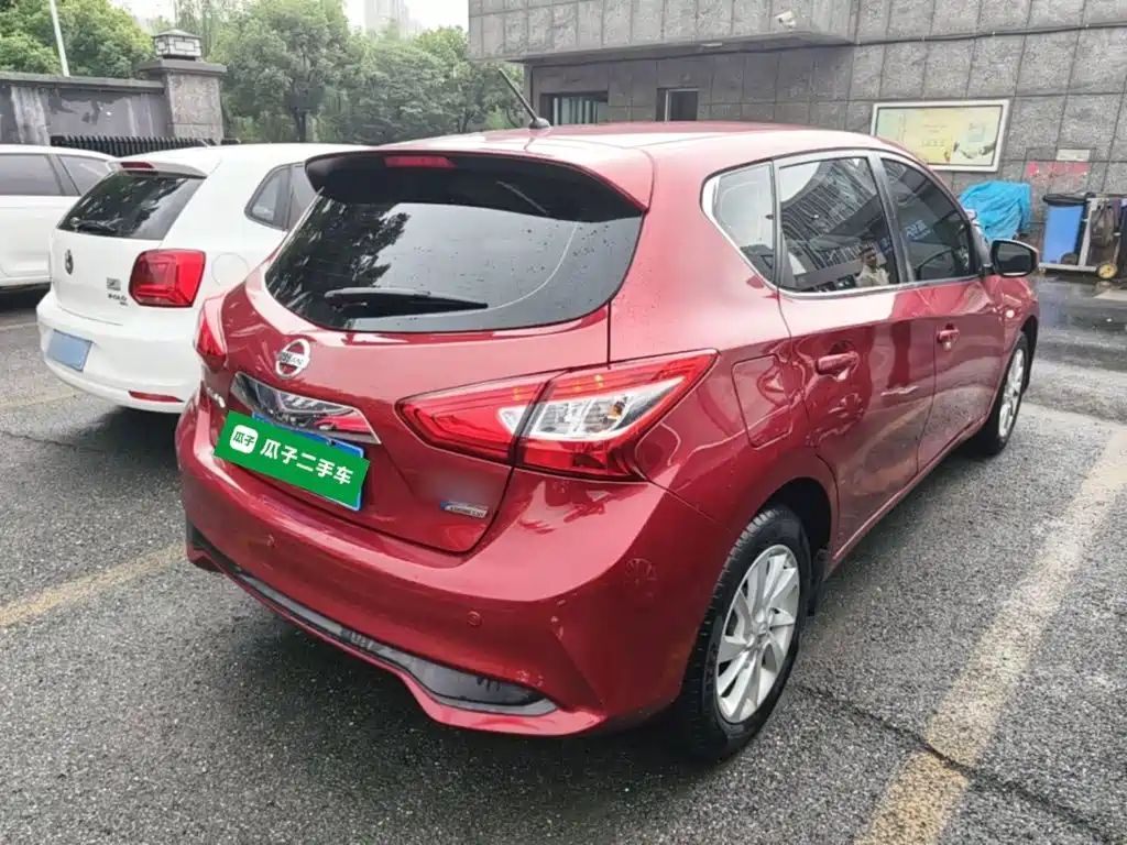 Nissan Tiida — миниатюра 7