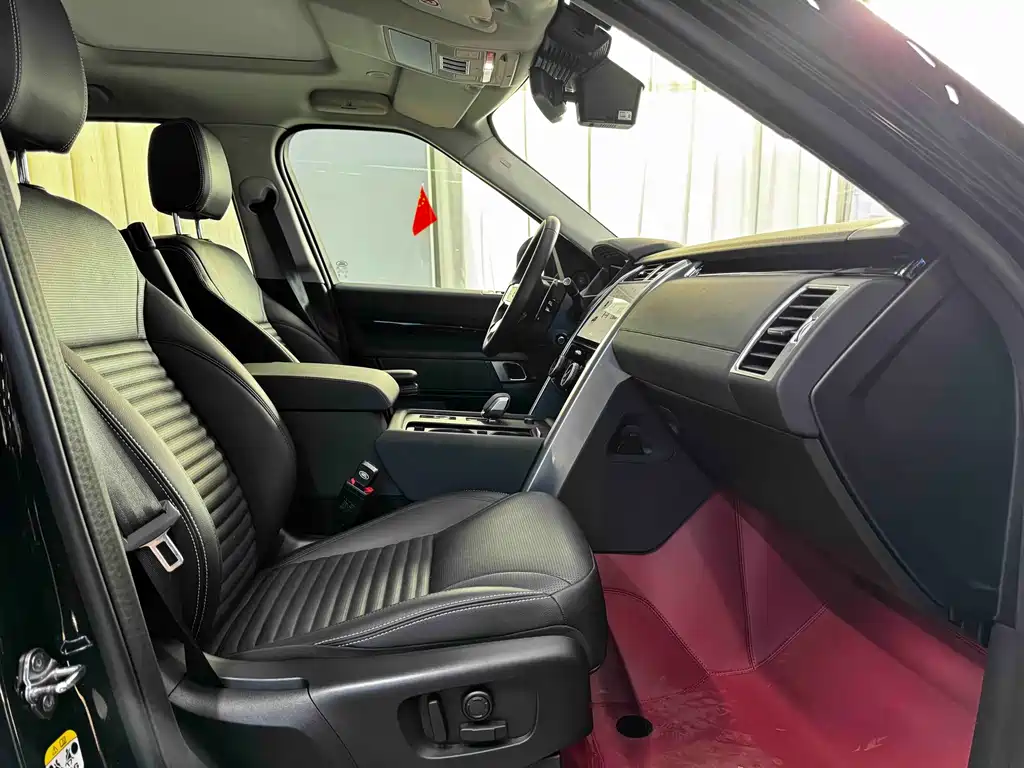 Land Rover Discovery — миниатюра 8