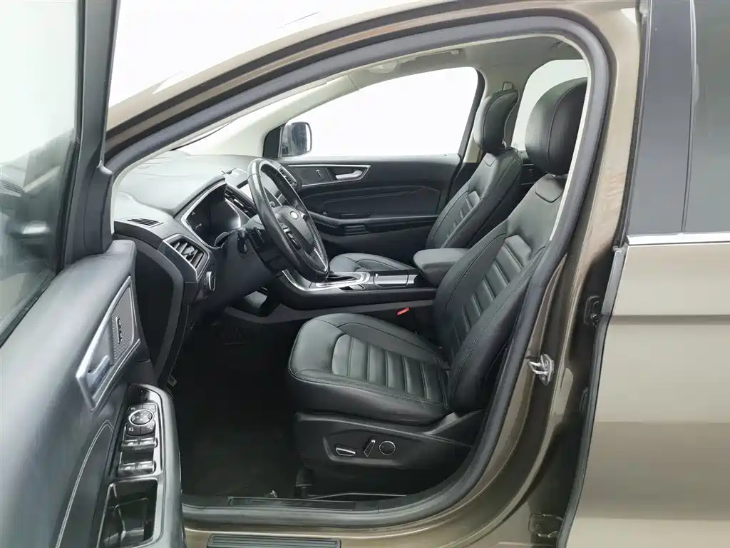 Ford Edge 2018 EcoBoost 245 7 мест V