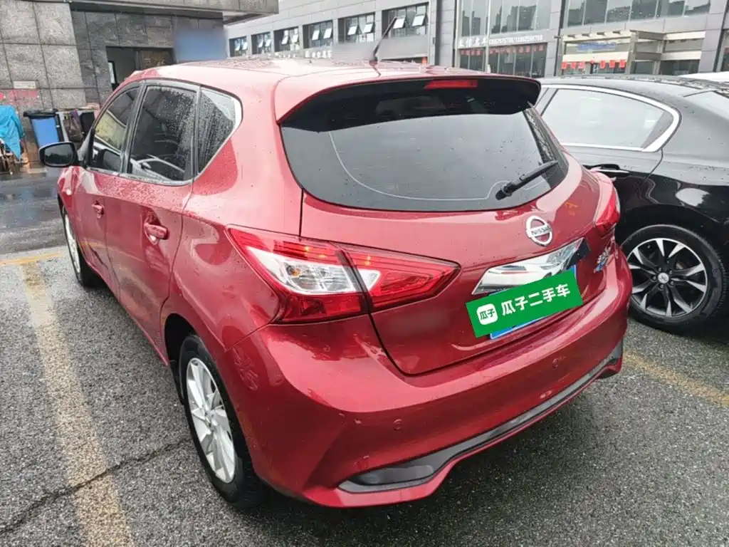 Nissan Tiida — миниатюра 5