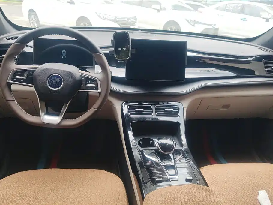 BYD Qin Plus — фотографии объявления, Фото 12