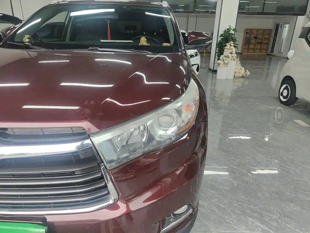 Toyota Highlander — миниатюра 24
