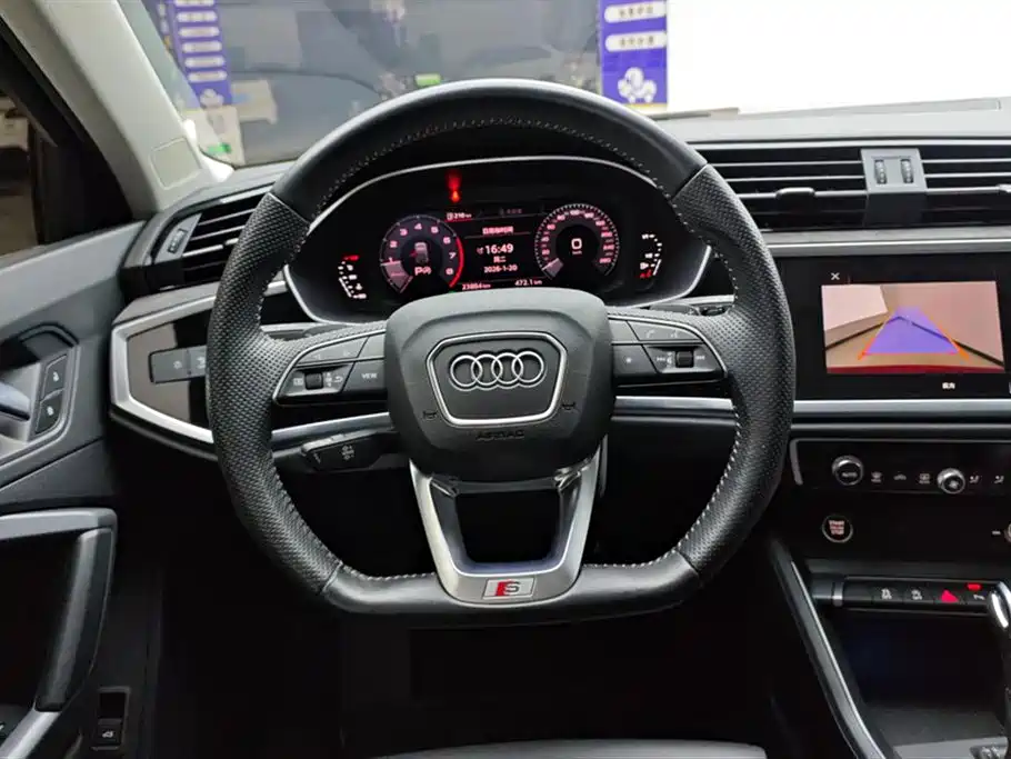 AUDI Q3 SPORTBACK