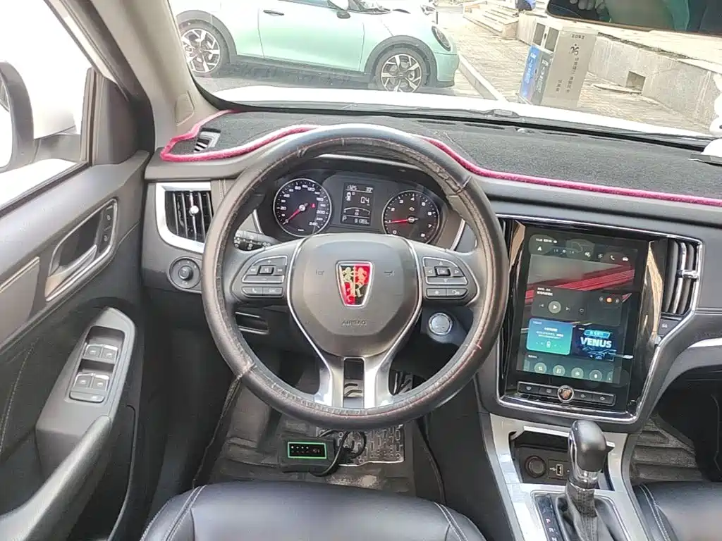 Roewe RX5 — миниатюра 11