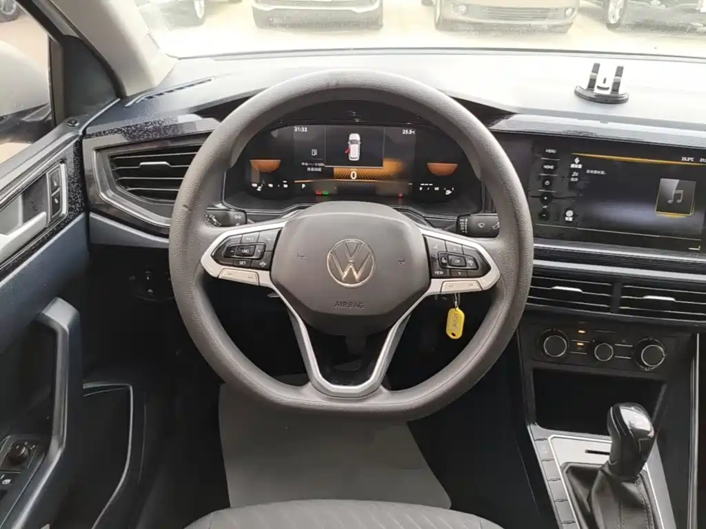 Volkswagen Lavida — миниатюра 11