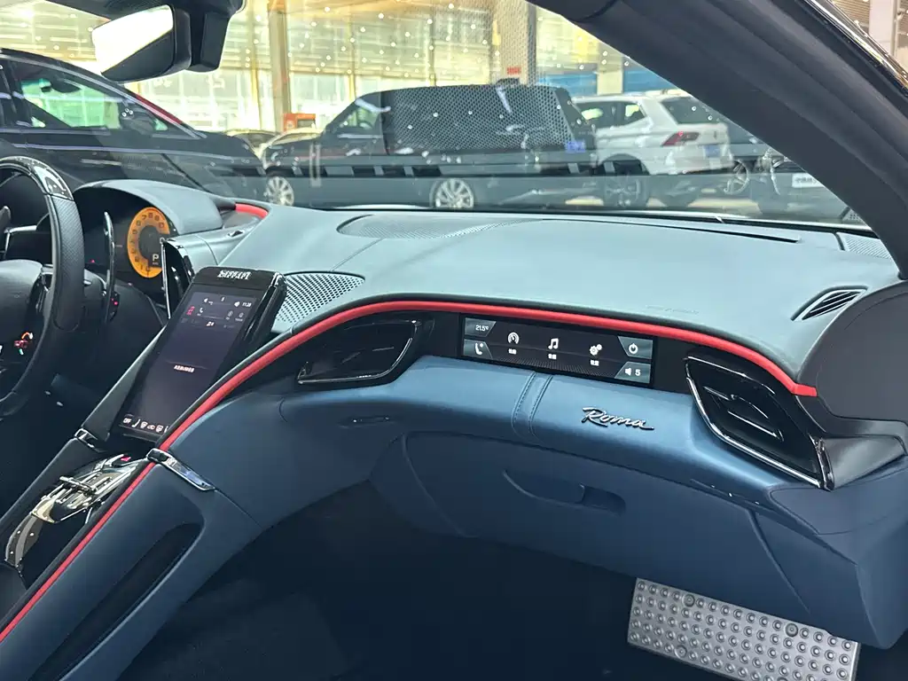 Ferrari Roma 2020 3.9T V8