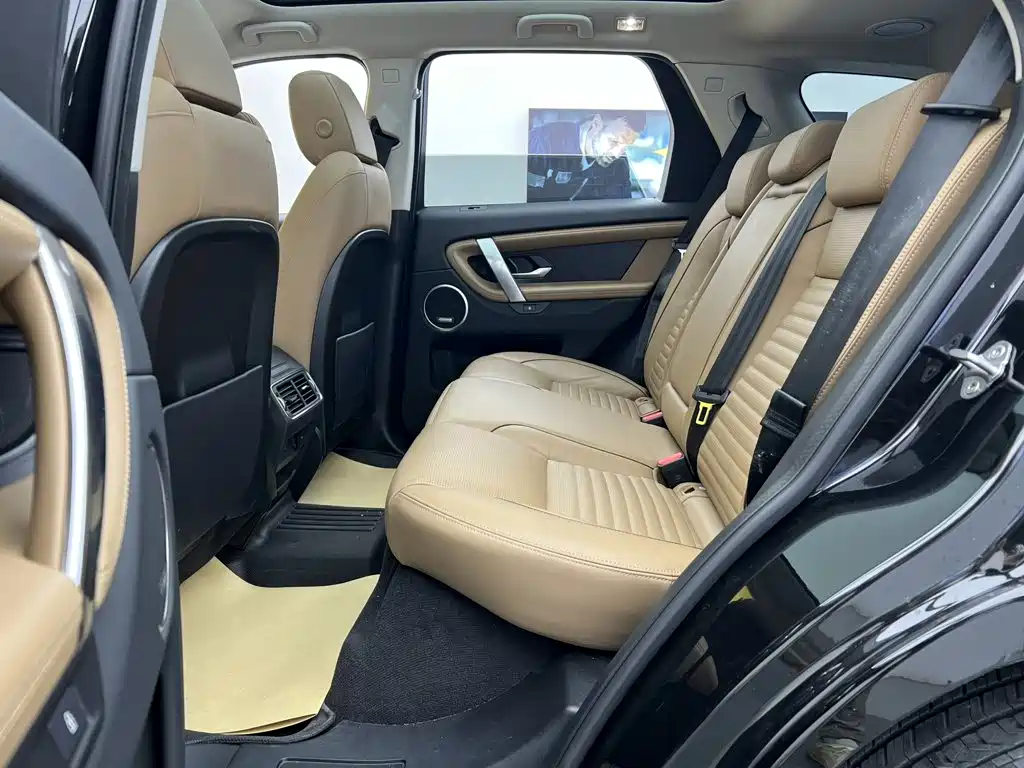 Land Rover Discovery Sport — миниатюра 37