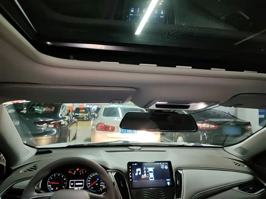 Chevrolet Malibu XL — миниатюра 18