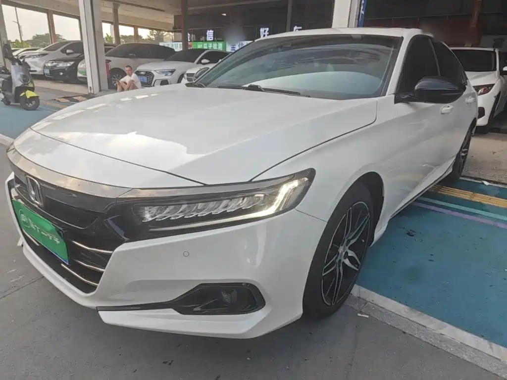 Honda Accord — миниатюра 2