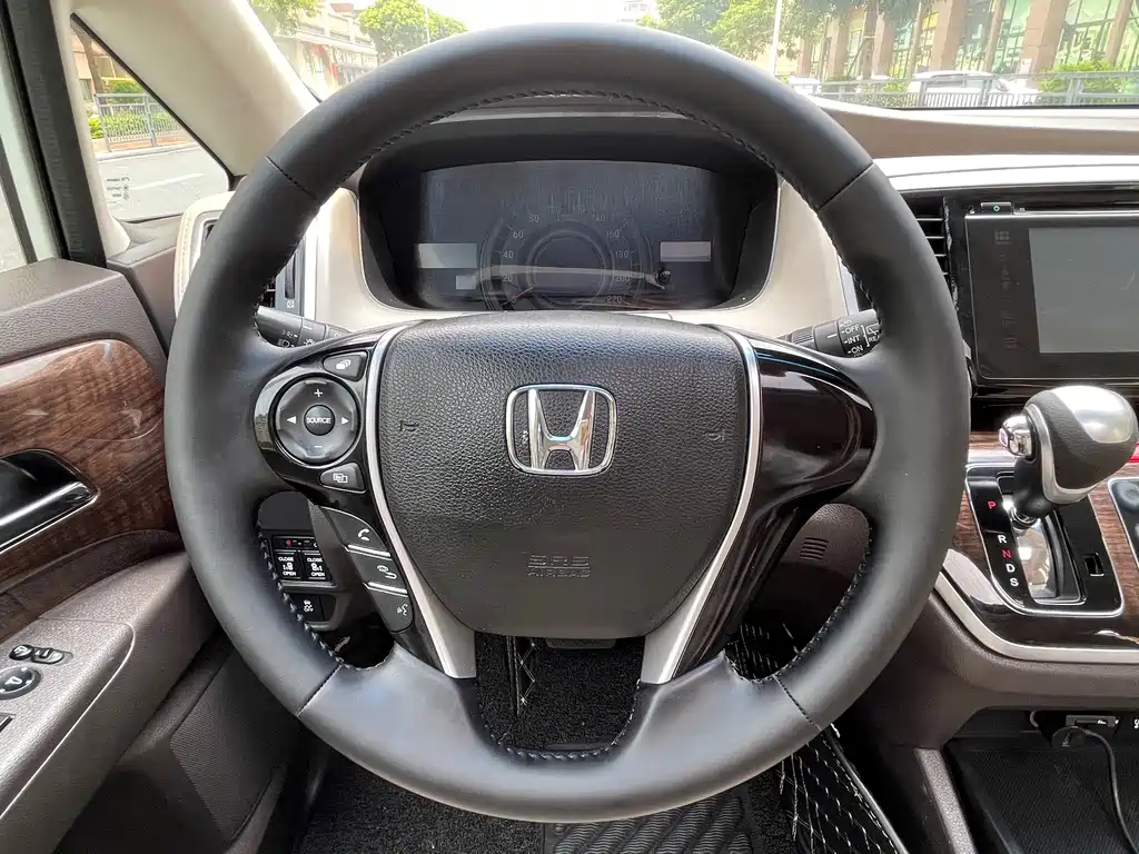 Honda Odyssey — миниатюра 18