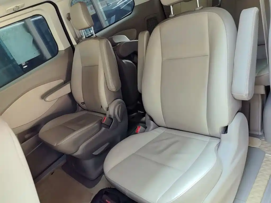 Ford Tourneo — миниатюра 17