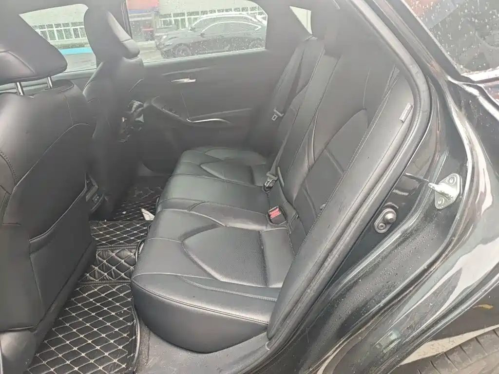Toyota Avalon — миниатюра 13