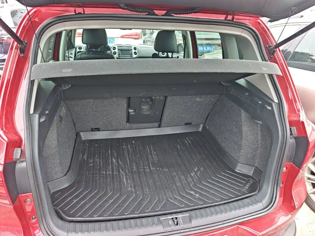 Volkswagen Tiguan — миниатюра 19