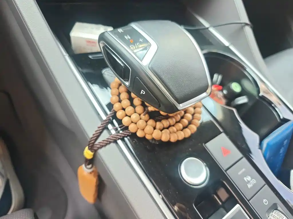 Volkswagen Touareg — миниатюра 16