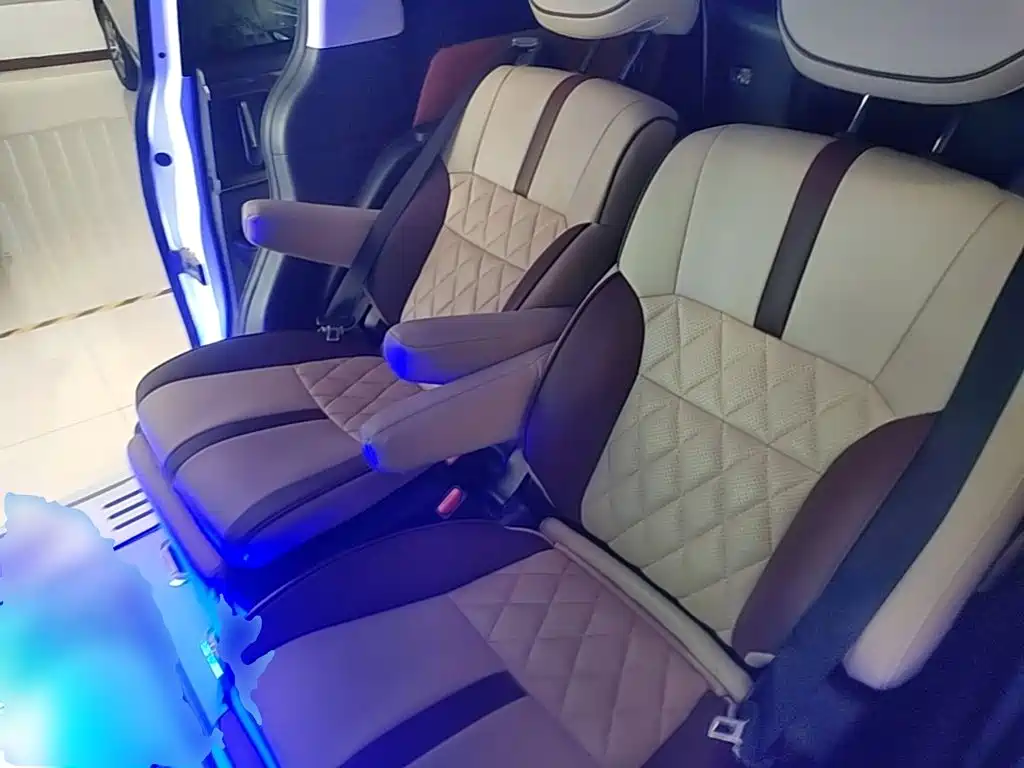 Honda Elysion — миниатюра 17