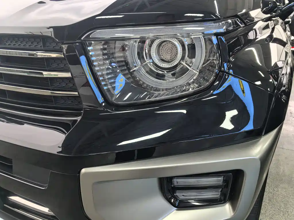 TANK TANK 700 NEW ENERGY