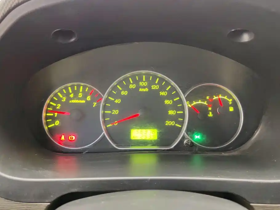 Wuling Hongguang — миниатюра 14
