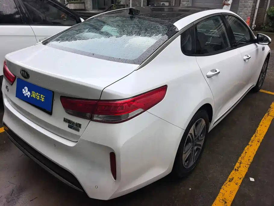 Kia K5 New Energy — миниатюра 3