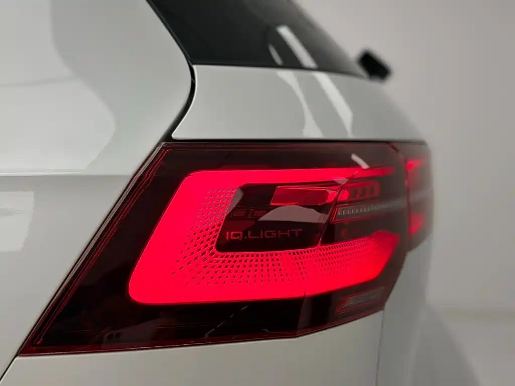 Volkswagen Golf — миниатюра 13