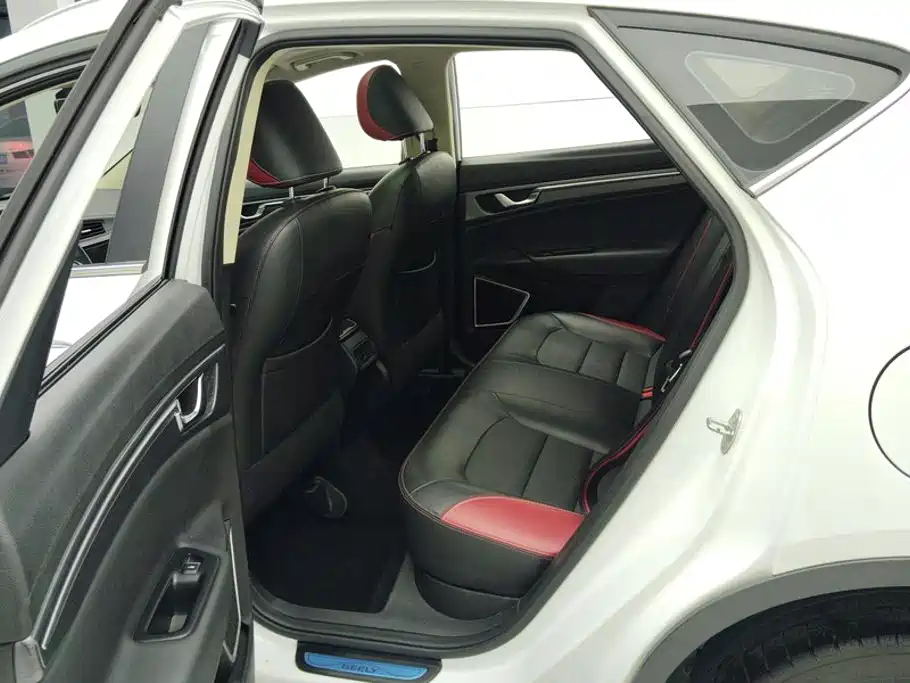 Geely Emgrand GS — миниатюра 11