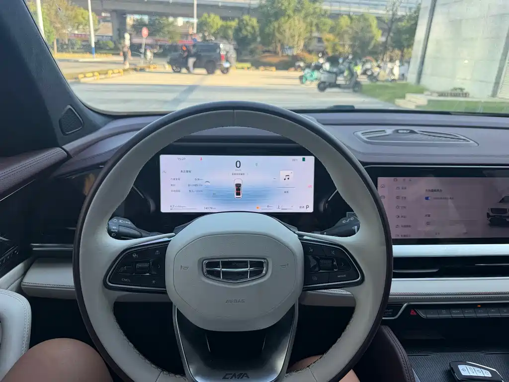 Geely Xingyue L — миниатюра 7