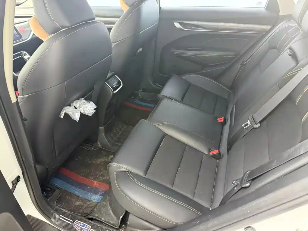 Geely Binrui — миниатюра 6