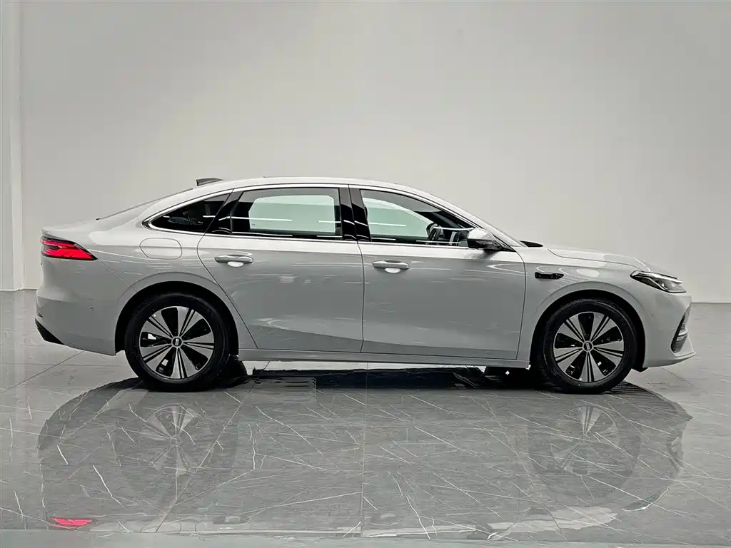 Geely Galaxy Galaxy A7 EM A7 EM 2025 EM-i 150km +