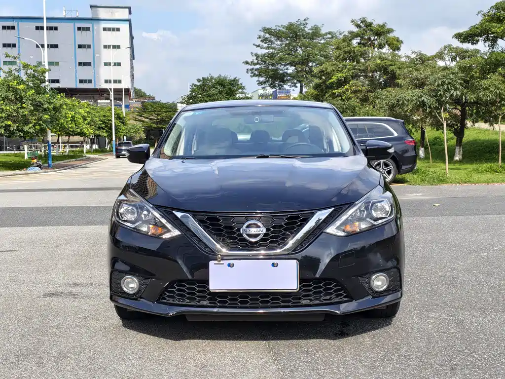 Nissan Sylphy 2018 1.6XV CVT Premium