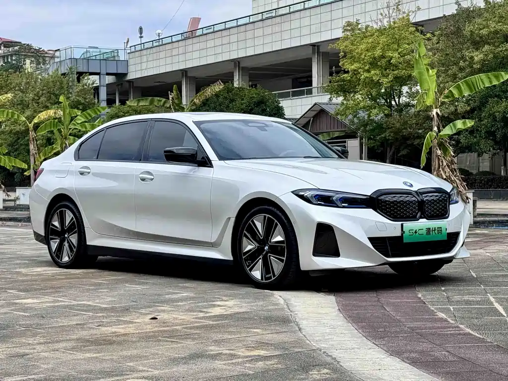 BMW i3 — миниатюра 4