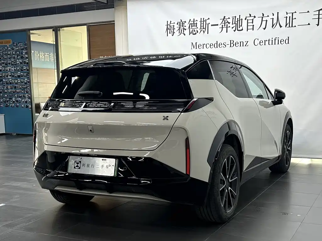 Zeekr X 2025 мест