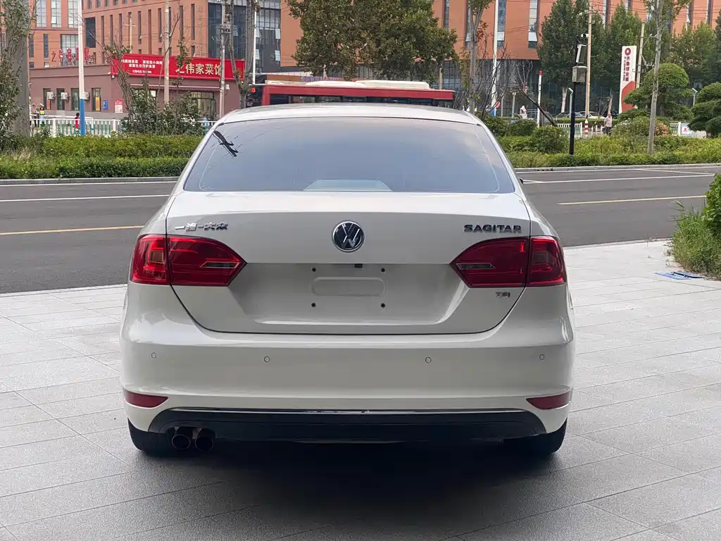 Volkswagen Sagitar — миниатюра 8