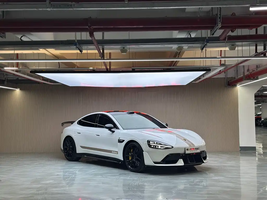 XIAOMI CAR XIAOMI SU7 ULTRA