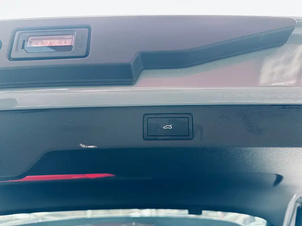 VOLKSWAGEN RANGE PATROL