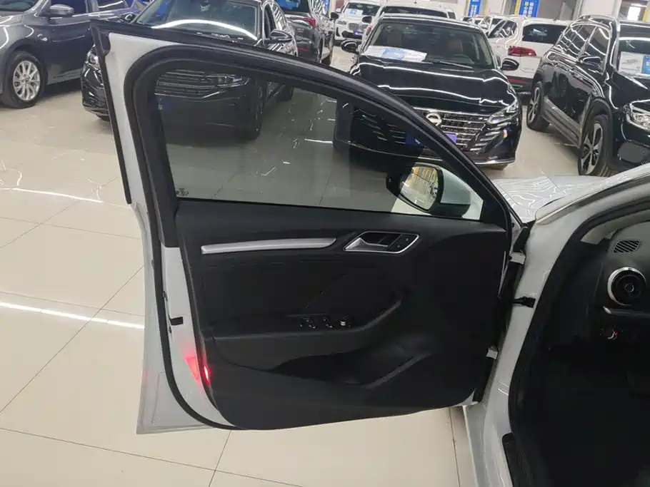 Audi A3 — миниатюра 7