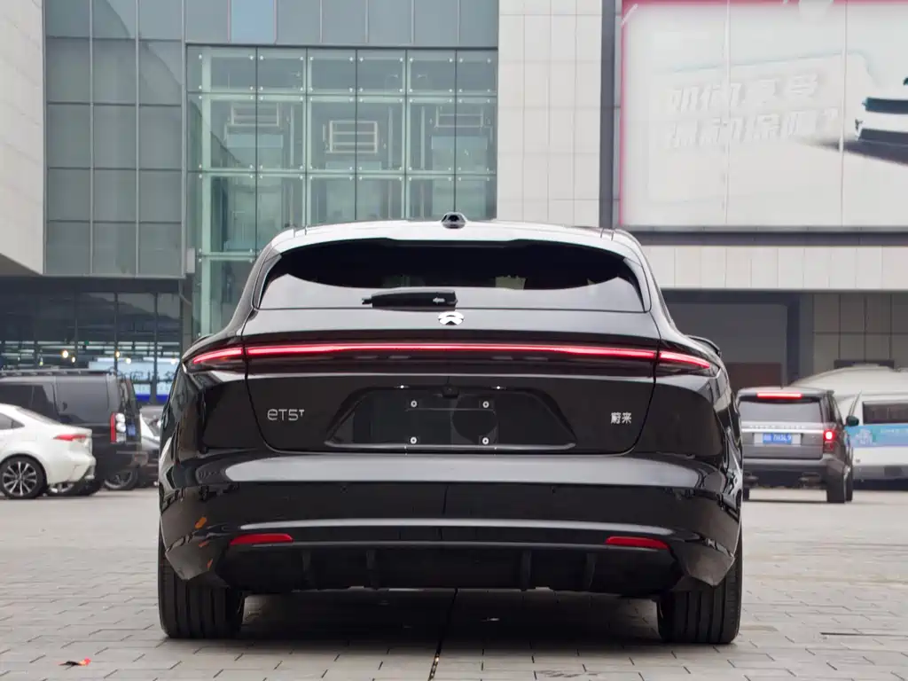 NIO NIO ET5T