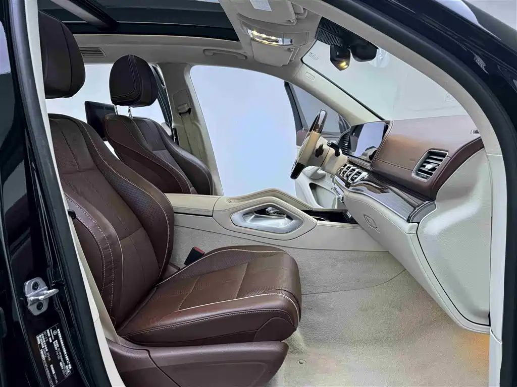 MERCEDES-BENZ MAYBACH GLS