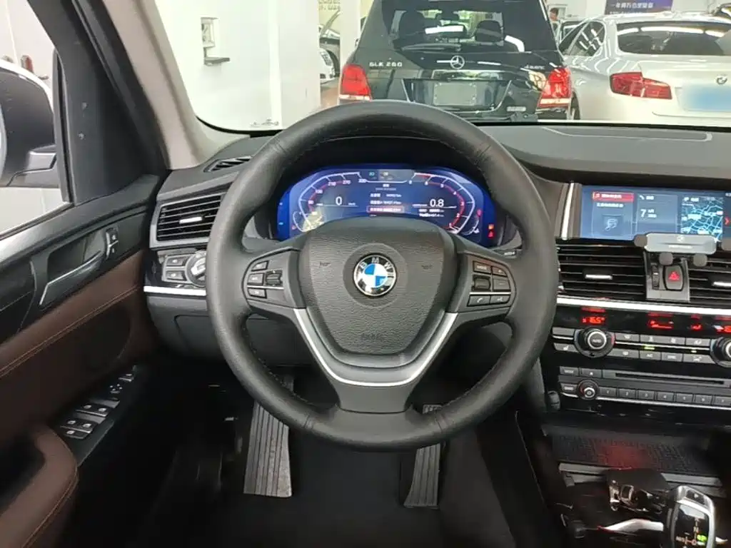 BMW X3 (Import) — миниатюра 11