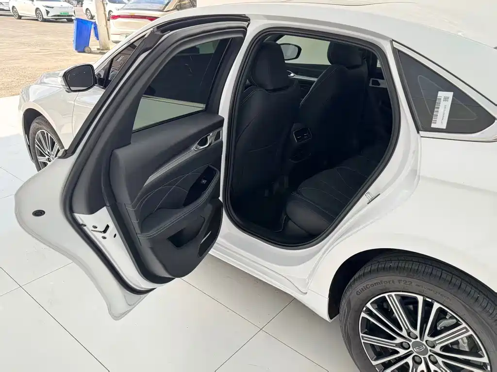 Geely Xingrui — миниатюра 18