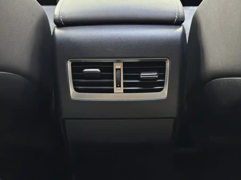 Lexus RX — миниатюра 9