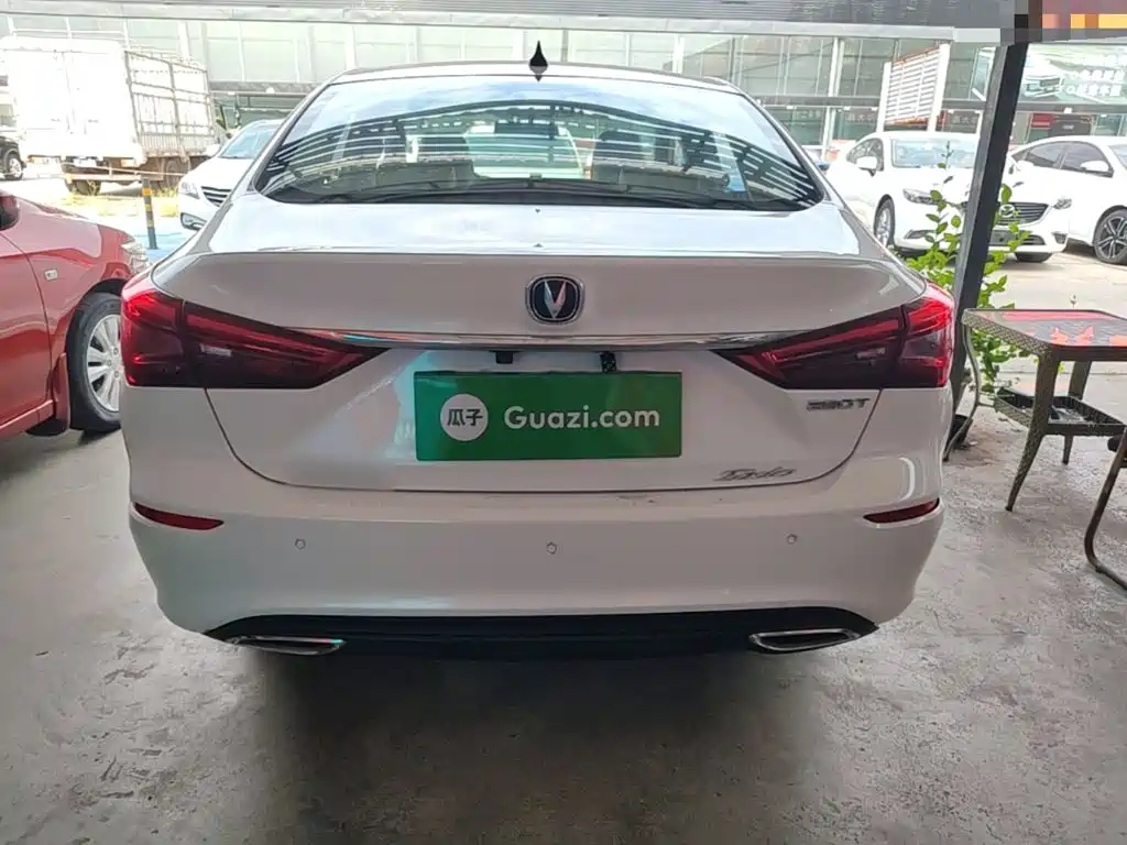 Changan Eado — миниатюра 6