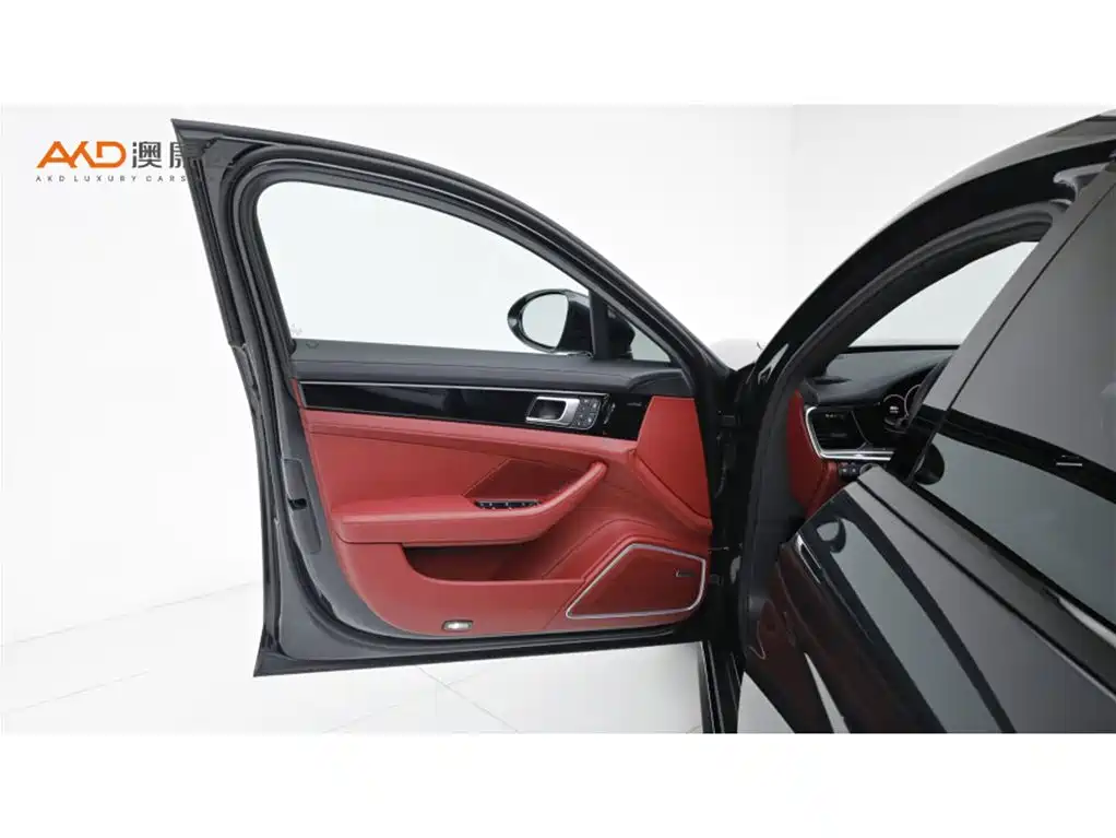 Porsche Panamera — миниатюра 10