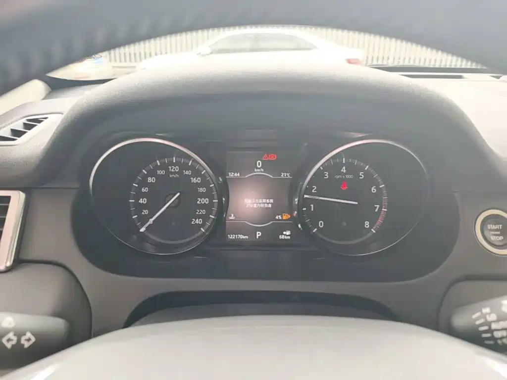 Land Rover Discovery Sport — миниатюра 12