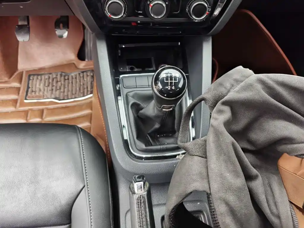 Volkswagen Sagitar — миниатюра 14