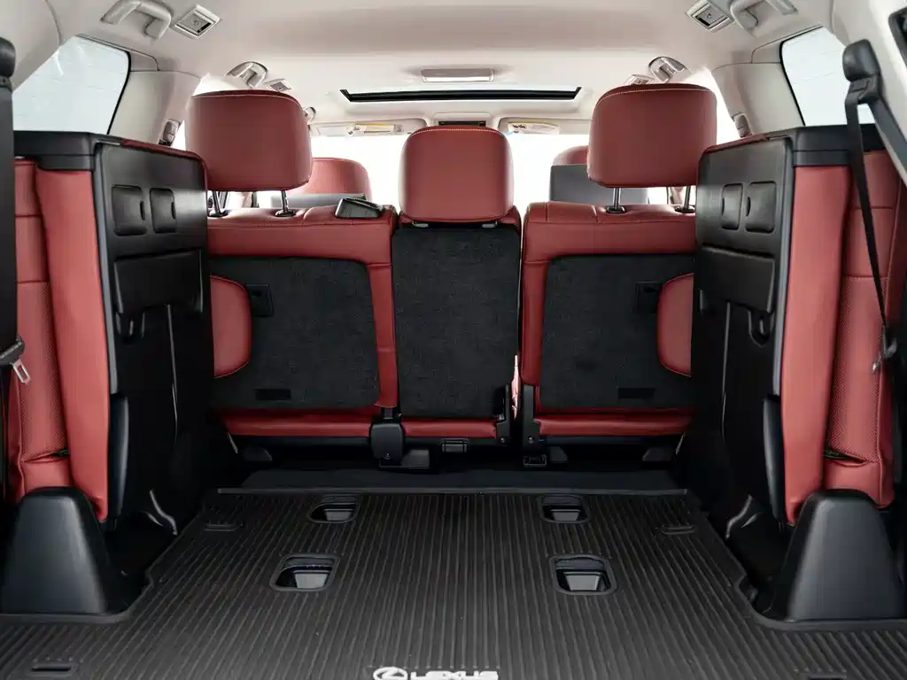 Lexus LX 2025 570