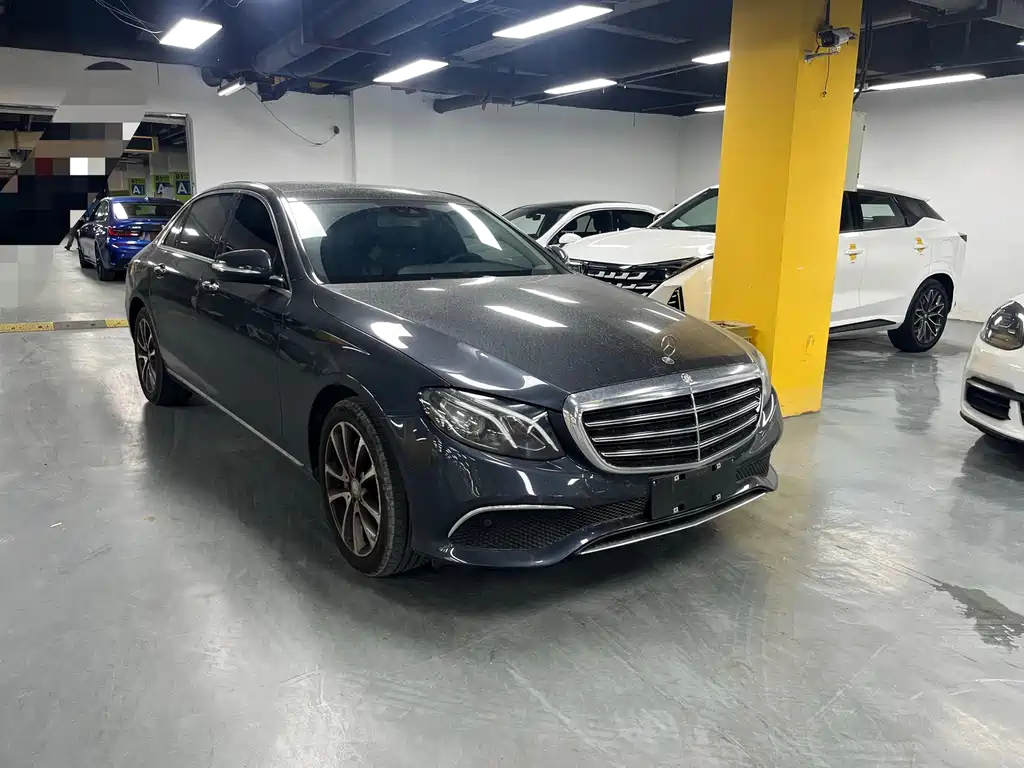 Mercedes-Benz E-Class — миниатюра 3