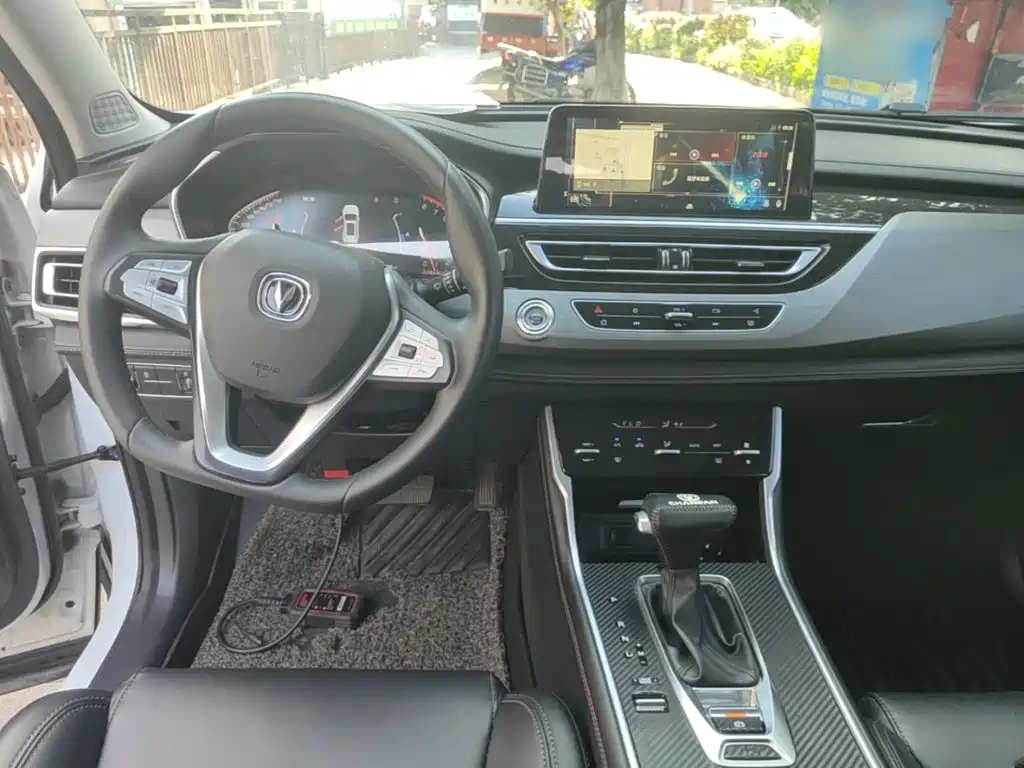 Changan CS75 — миниатюра 10